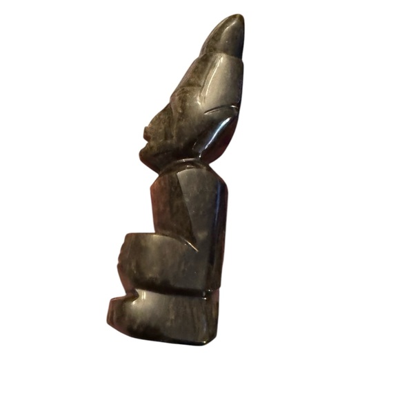 Vintage Mexico hand carved Aztec Maya God sculpture statue
SMALL BLACK OBSIDIAN - Picture 6 of 7